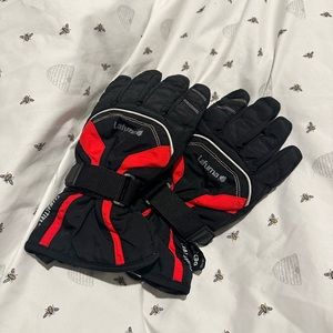 Lafuma ski gloves size S. Good condition